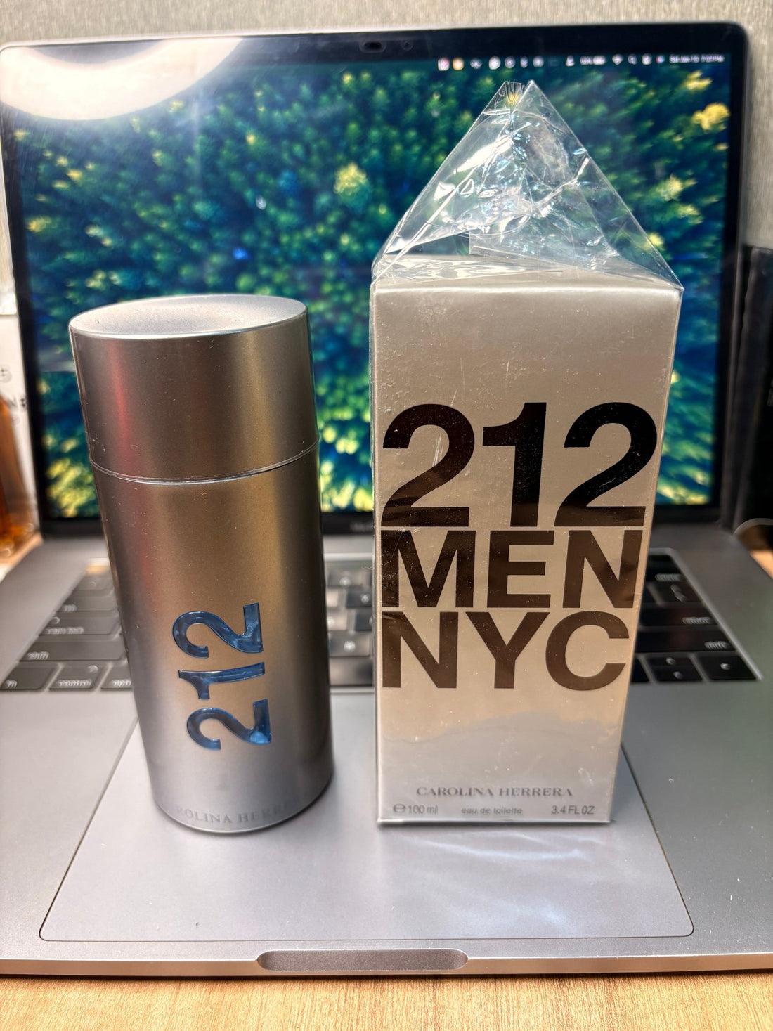 212 Men Nyc Eau de Toilette 100ml - Zayluxe Care