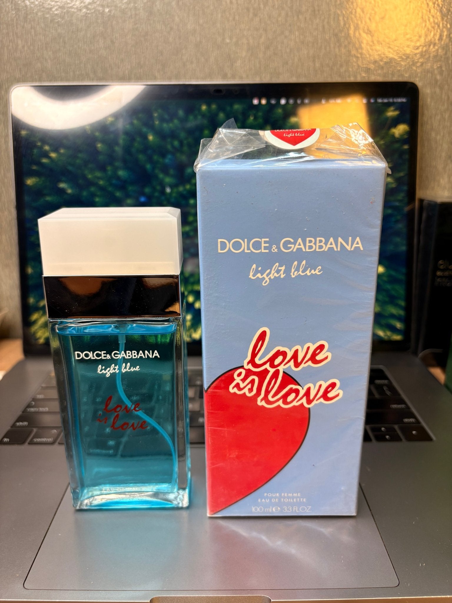 Dolce & Gabbana Light Blue Love is Love - Zayluxe Care
